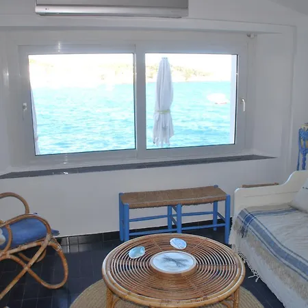Apartment Pitxot Cadaques