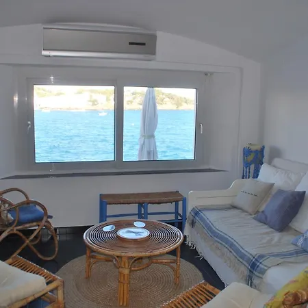 Pitxot Apartment